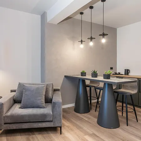 Kefalonia Lux أرغوستولي